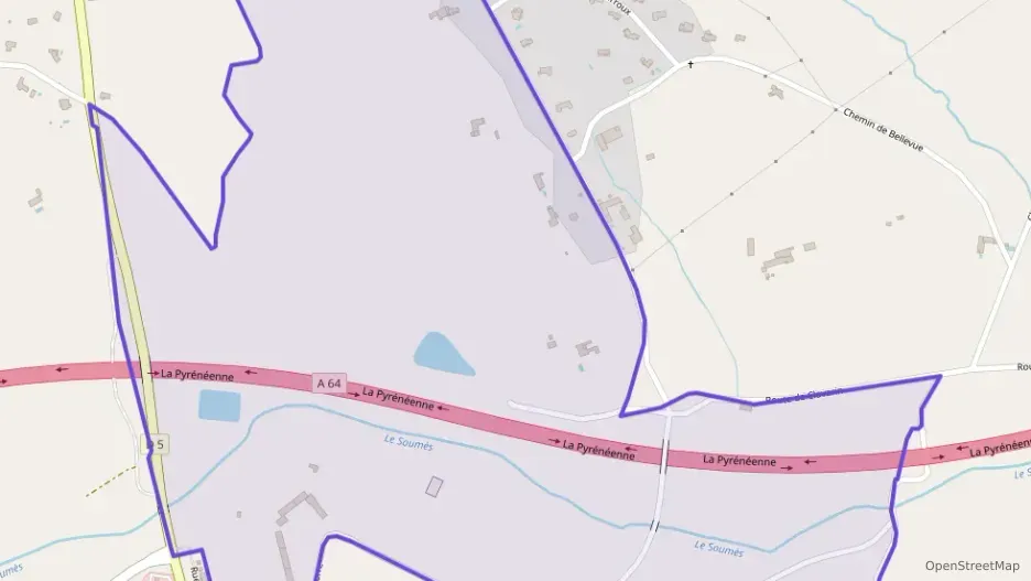 Appartement 146 m² quatre pièces à vendre à Saint-Gaudens Appartement 146 m² quatre pièces à vendre à Saint-Gaudens