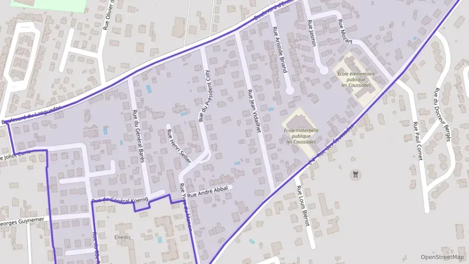 Appartement 96 m² quatre pièces à vendre à Saint-Gaudens Appartement 96 m² quatre pièces à vendre à Saint-Gaudens