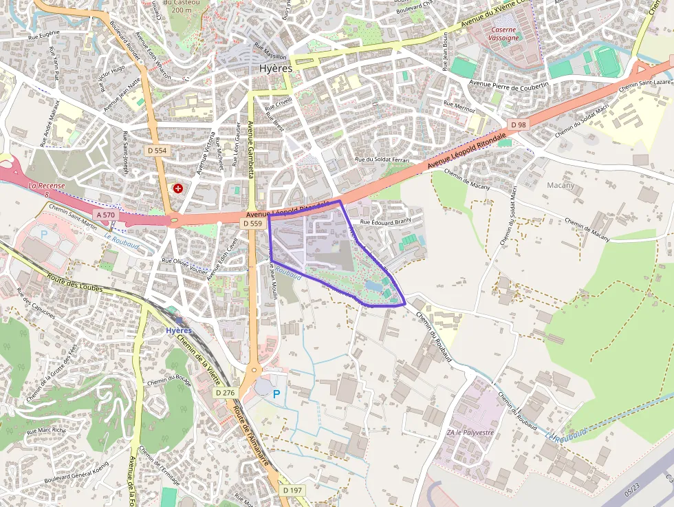 Appartement 77 m² quatre pièces à vendre à Hyères