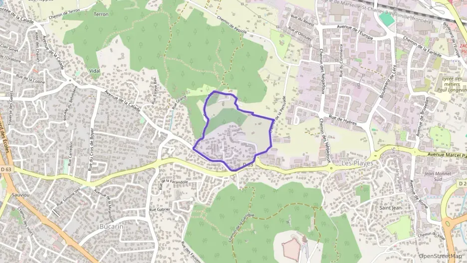 Appartement 100 m² quatre pièces à vendre à Six-Fours-les-Plages Appartement 100 m² quatre pièces à vendre à Six-Fours-les-Plages