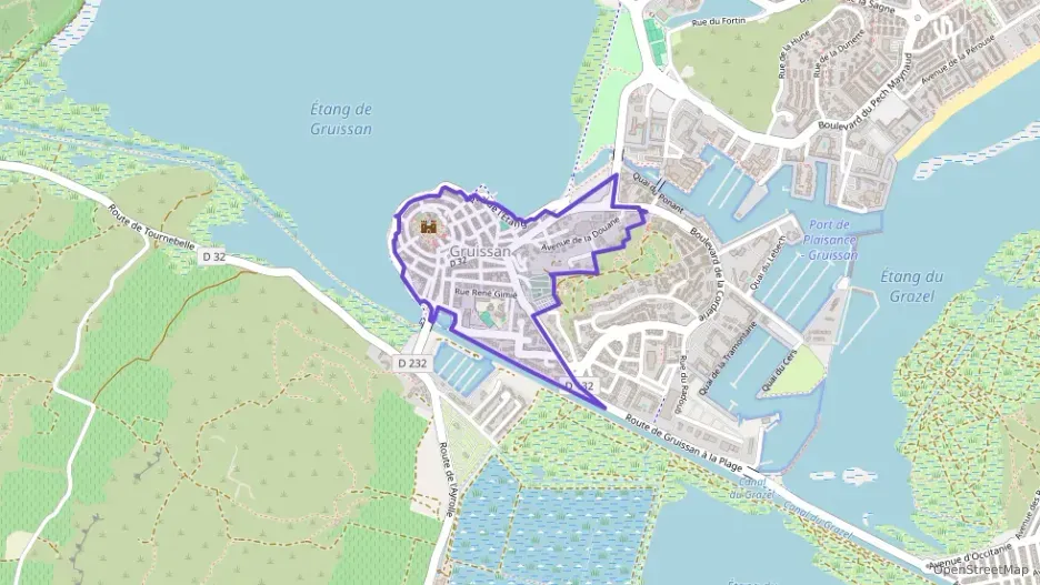 Appartement 77 m² quatre pièces à vendre à Gruissan Appartement 77 m² quatre pièces à vendre à Gruissan