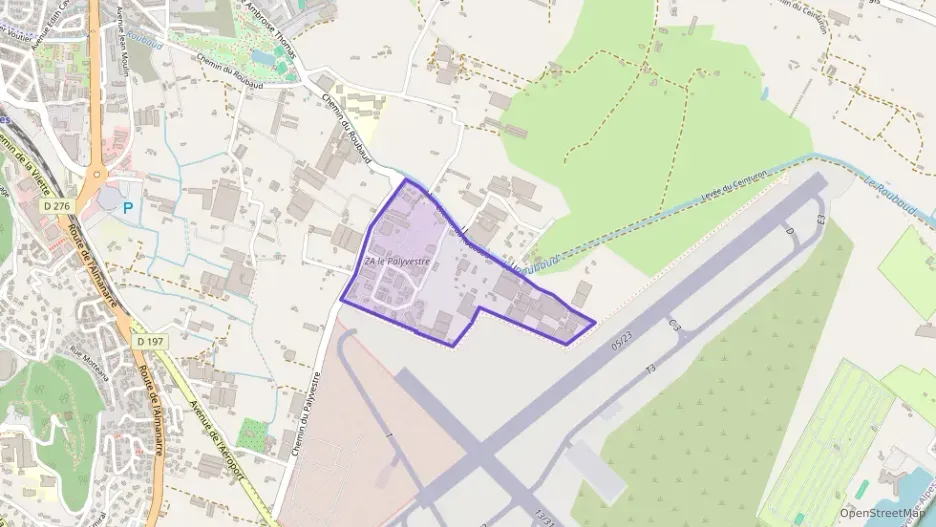 Appartement 80 m² quatre pièces à vendre à Hyères Appartement 80 m² quatre pièces à vendre à Hyères