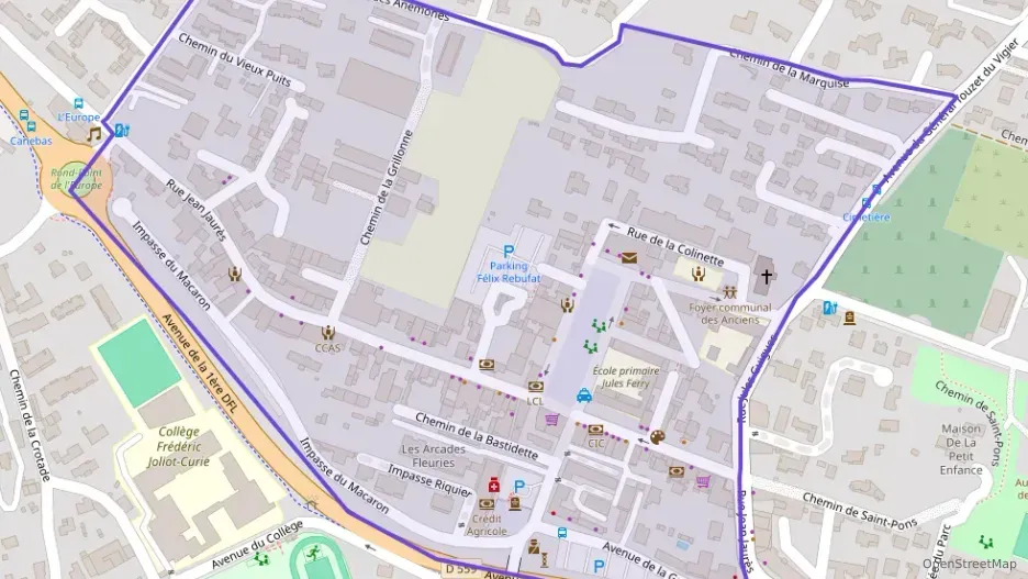 Appartement 87 m² quatre pièces à vendre à Carqueiranne Appartement 87 m² quatre pièces à vendre à Carqueiranne