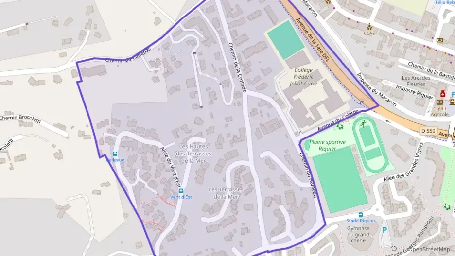 Appartement 55 m² deux pieces à vendre à Carqueiranne Appartement 55 m² deux pieces à vendre à Carqueiranne