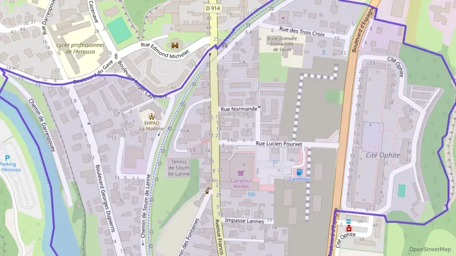 Appartement 85 m² trois pièces à vendre à Lourdes Appartement 85 m² trois pièces à vendre à Lourdes