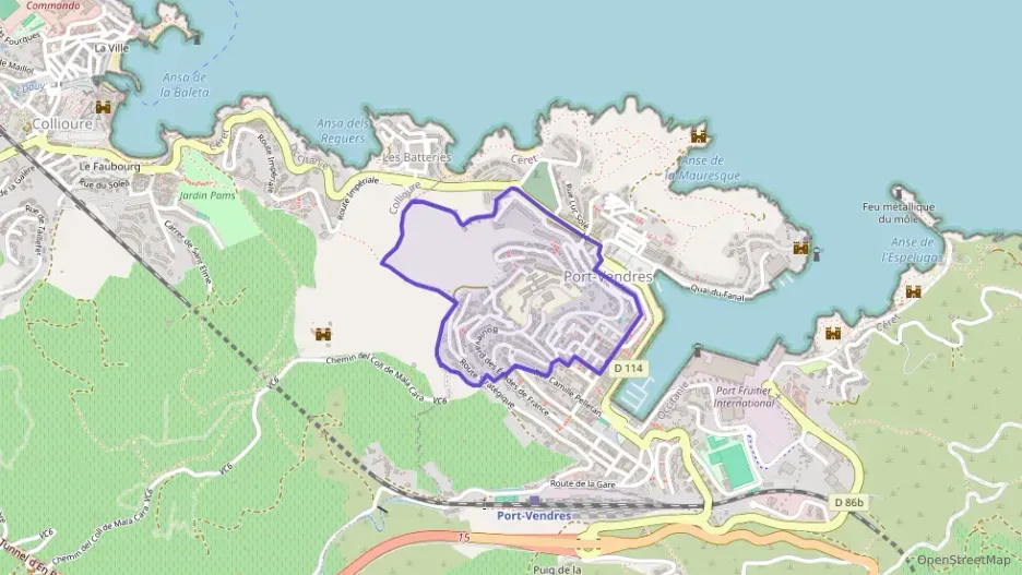 Appartement 75 m² cinq pièces à vendre à Port-Vendres