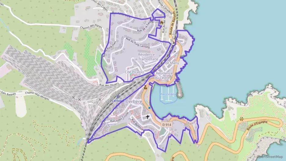 Appartement 75 m² trois pièces à vendre à Cerbère Appartement 75 m² trois pièces à vendre à Cerbère