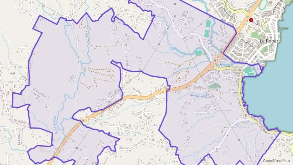 Appartement 68 m² trois pièces à vendre à Le Robert Appartement 68 m² trois pièces à vendre à Le Robert