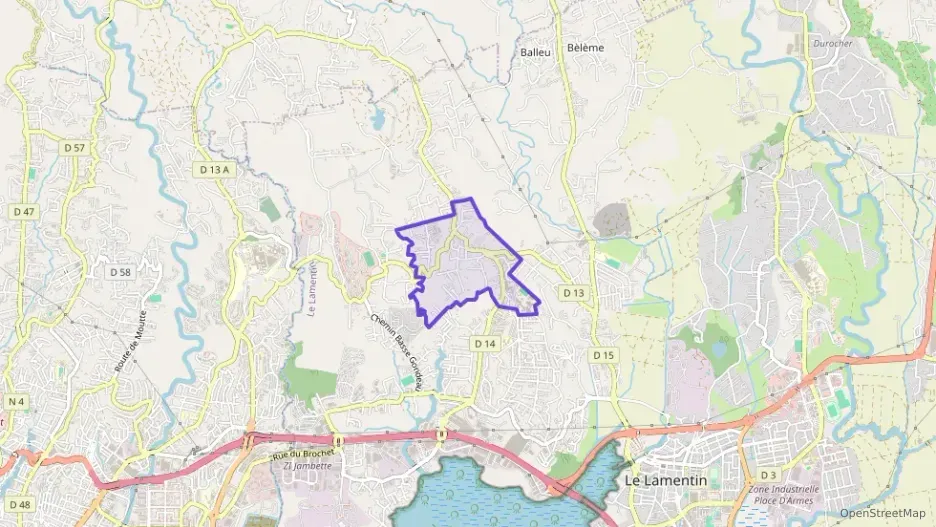 Appartement 80 m² trois pièces à vendre à Le Lamentin Appartement 80 m² trois pièces à vendre à Le Lamentin