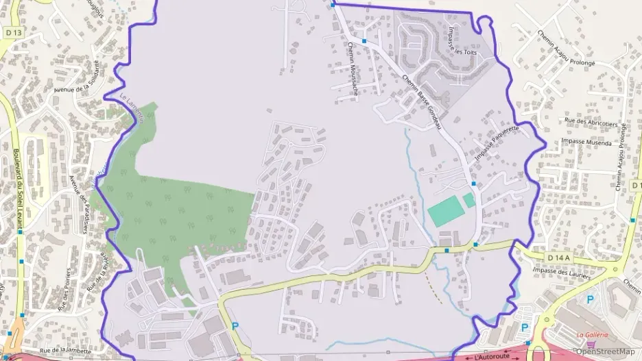 Appartement 129 m² cinq pièces à vendre à Le Lamentin Appartement 129 m² cinq pièces à vendre à Le Lamentin