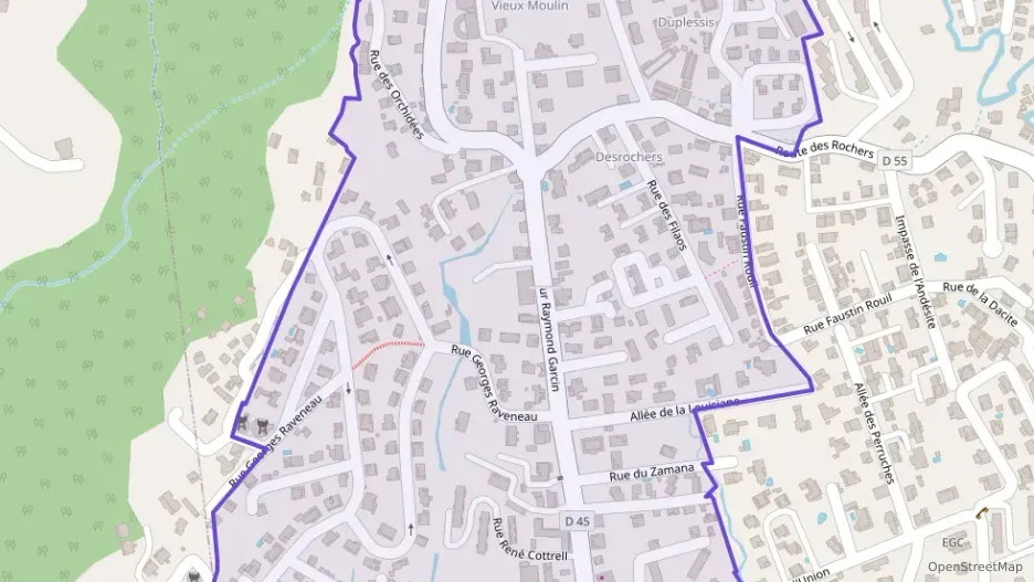 Appartement 85 m² quatre pièces à vendre à Fort-de-France Appartement 85 m² quatre pièces à vendre à Fort-de-France