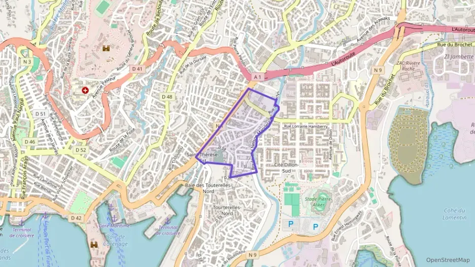 Appartement 101 m² quatre pièces à vendre à Fort-de-France Appartement 101 m² quatre pièces à vendre à Fort-de-France