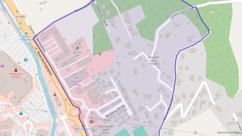 Appartement 100 m² quatre pièces à vendre à Trans-en-Provence Appartement 100 m² quatre pièces à vendre à Trans-en-Provence