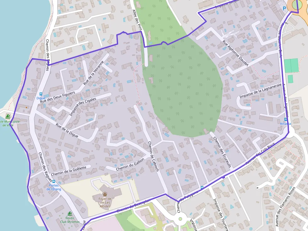 Appartement 42 m² une piece à vendre à Saint-Chamas