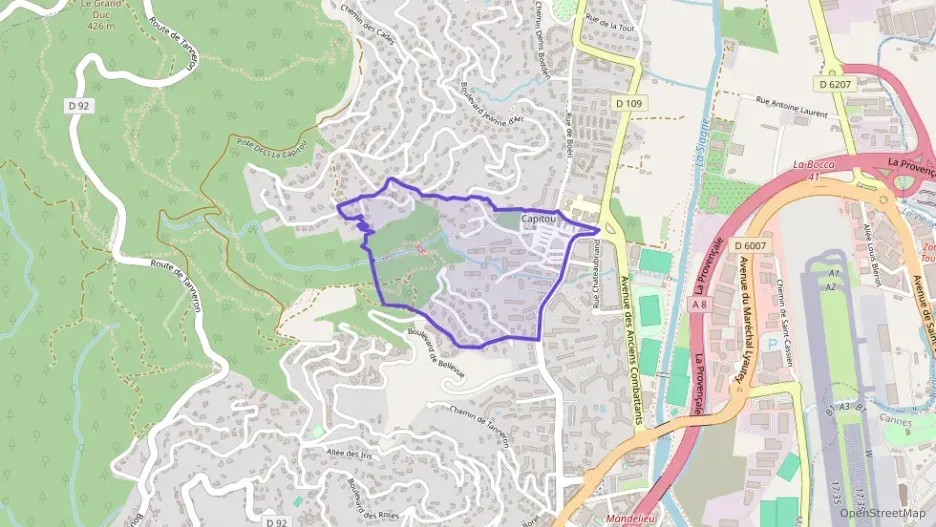 Appartement 116 m² cinq pièces à vendre à Mandelieu-la-Napoule