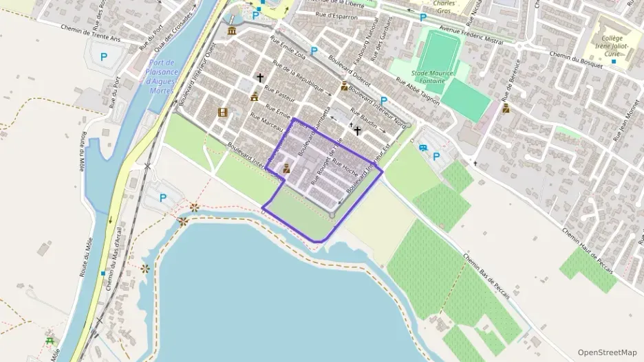 Appartement 102 m² quatre pièces à vendre à Aigues-Mortes