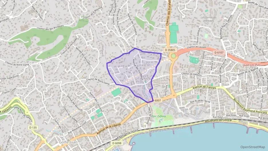 Appartement 61 m² trois pièces à vendre à Antibes