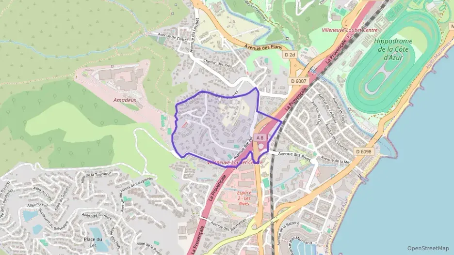 Appartement 127 m² cinq pièces à vendre à Villeneuve-Loubet Appartement 127 m² cinq pièces à vendre à Villeneuve-Loubet