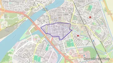 Appartement 115 m² cinq pièces à vendre à Arles