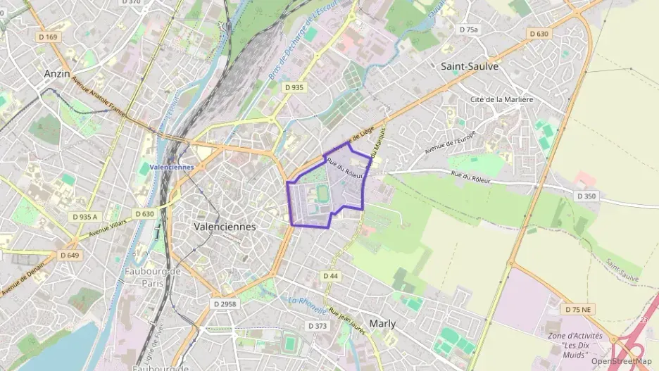 Appartement 143 m² quatre pièces à vendre à Valenciennes Appartement 143 m² quatre pièces à vendre à Valenciennes