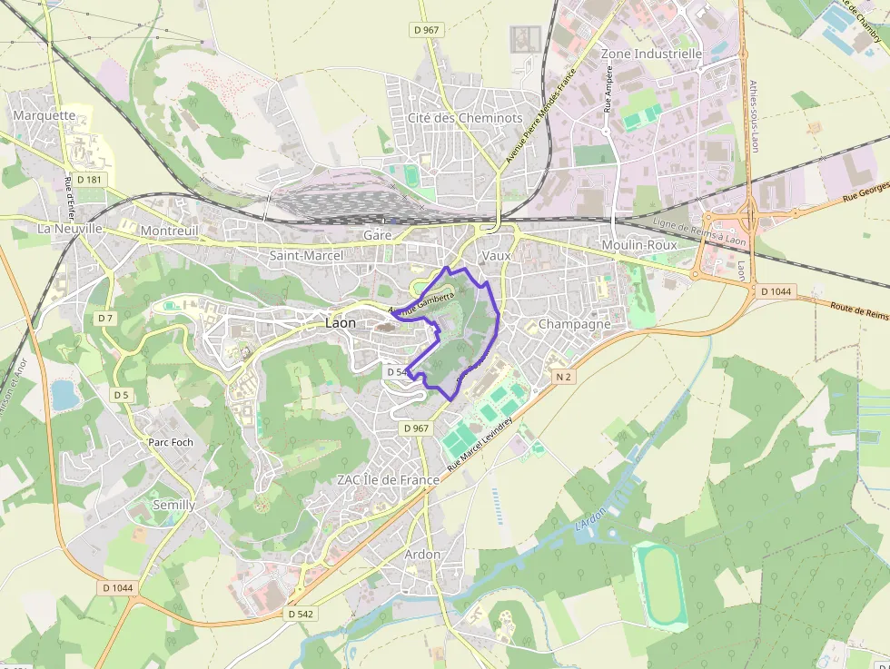 Appartement 107 m² quatre pièces à vendre à Laon