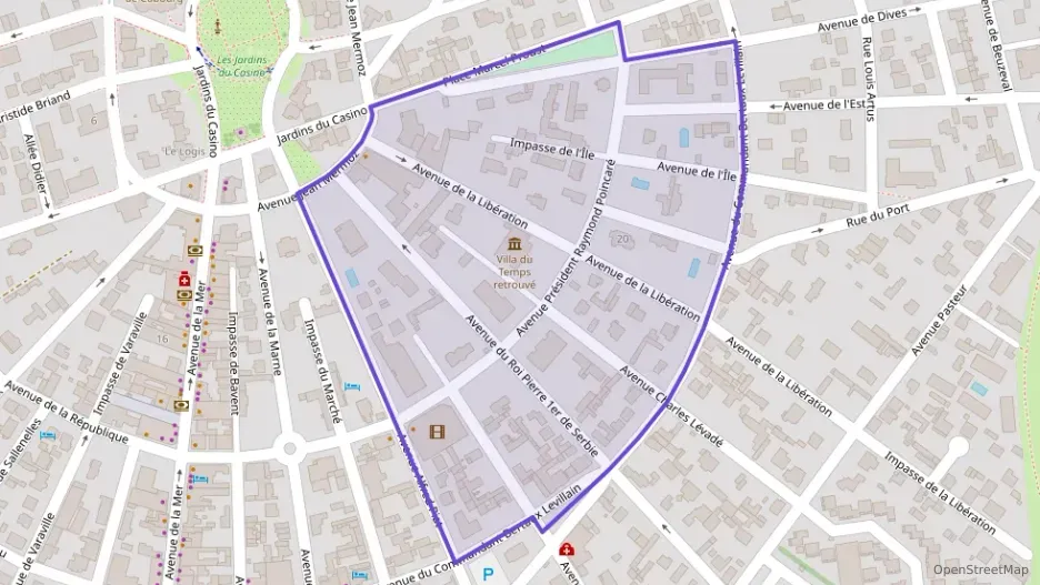 Appartement 102 m² quatre pièces à vendre à Cabourg