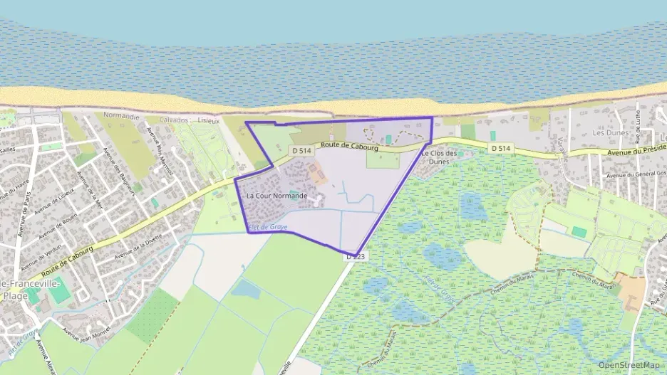 Appartement 86 m² cinq pièces à vendre à Merville-Franceville-Plage Appartement 86 m² cinq pièces à vendre à Merville-Franceville-Plage