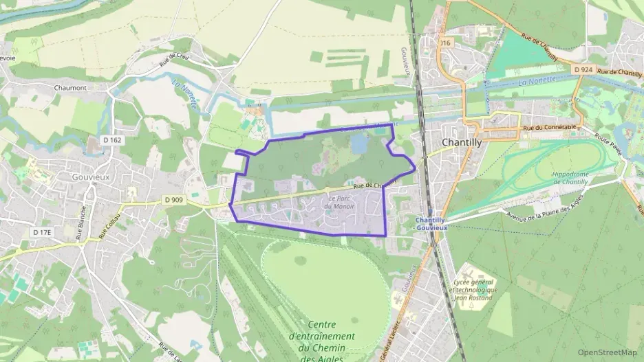 Appartement 110 m² cinq pièces à vendre à Gouvieux Appartement 110 m² cinq pièces à vendre à Gouvieux