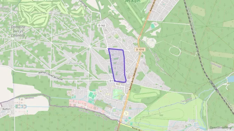 Appartement 98 m² cinq pièces à vendre à Lamorlaye Appartement 98 m² cinq pièces à vendre à Lamorlaye