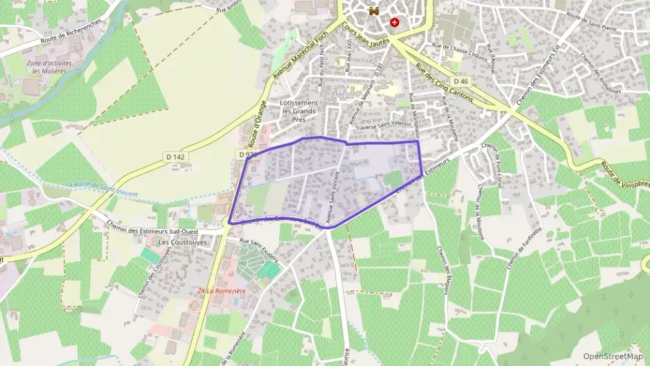 Appartement 135 m² cinq pièces à vendre à Valréas Appartement 135 m² cinq pièces à vendre à Valréas