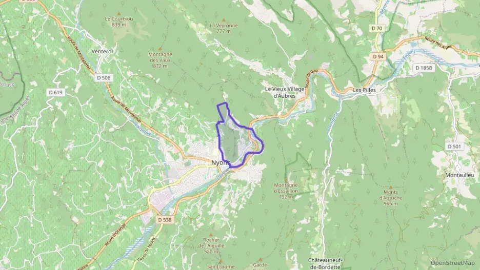 Appartement 96 m² quatre pièces à vendre à Nyons Appartement 96 m² quatre pièces à vendre à Nyons