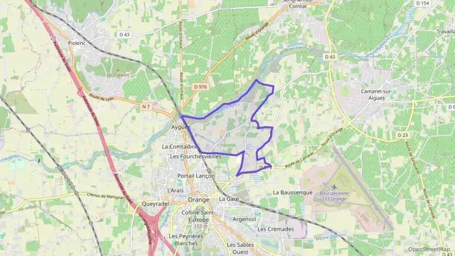 Appartement 92 m² quatre pièces à vendre à Orange Appartement 92 m² quatre pièces à vendre à Orange