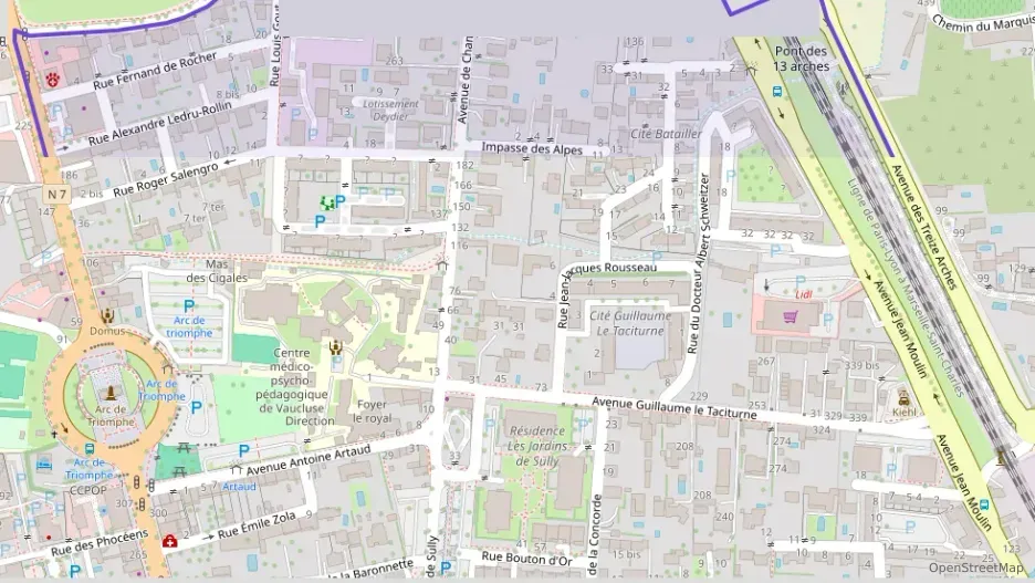 Appartement 66 m² quatre pièces à vendre à Orange Appartement 66 m² quatre pièces à vendre à Orange