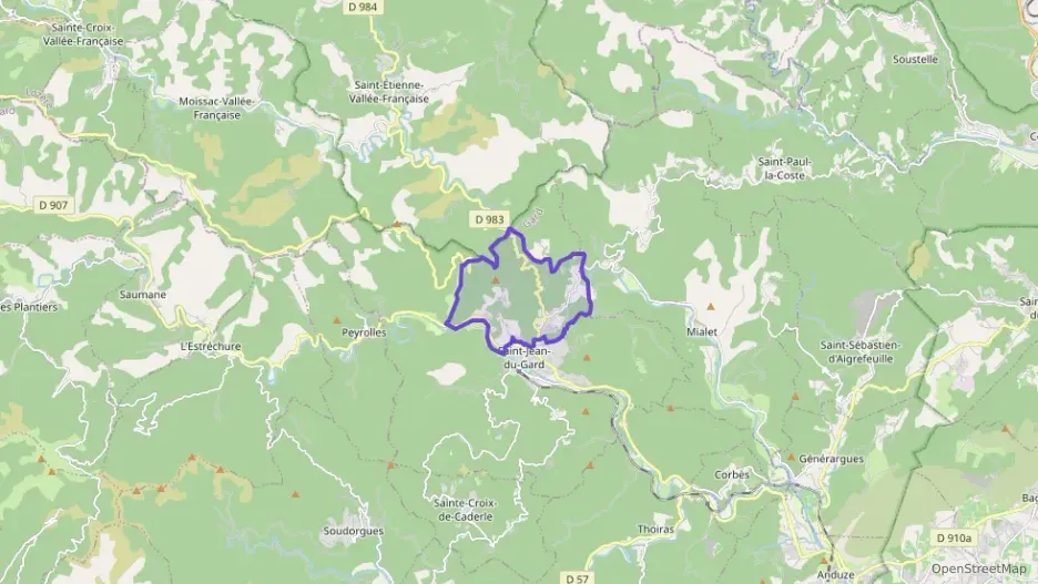 Appartement 37 m² trois pièces à vendre à Saint-Jean-du-Gard Appartement 37 m² trois pièces à vendre à Saint-Jean-du-Gard