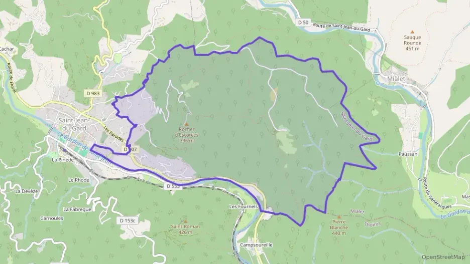 Appartement 85 m² quatre pièces à vendre à Saint-Jean-du-Gard Appartement 85 m² quatre pièces à vendre à Saint-Jean-du-Gard