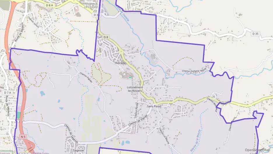 Appartement 68 m² trois pièces à vendre à Rivière-Salée Appartement 68 m² trois pièces à vendre à Rivière-Salée