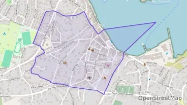 Appartement 71 m² quatre pièces à vendre à Camaret-sur-Mer Appartement 71 m² quatre pièces à vendre à Camaret-sur-Mer