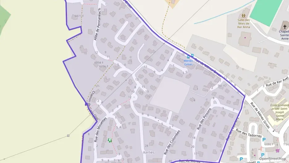 Appartement 111 m² cinq pièces à vendre à Ergué-Gabéric Appartement 111 m² cinq pièces à vendre à Ergué-Gabéric