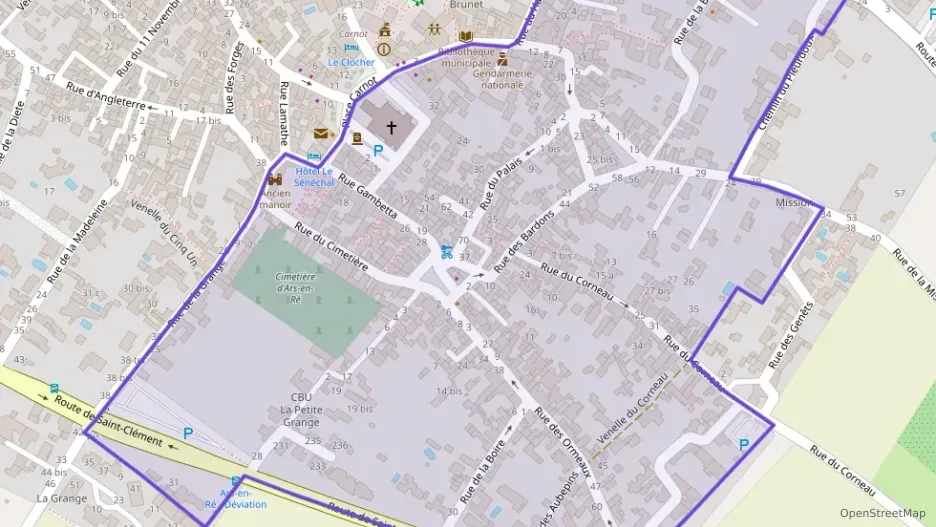 Appartement 74 m² quatre pièces à vendre à Ars-en-Ré Appartement 74 m² quatre pièces à vendre à Ars-en-Ré