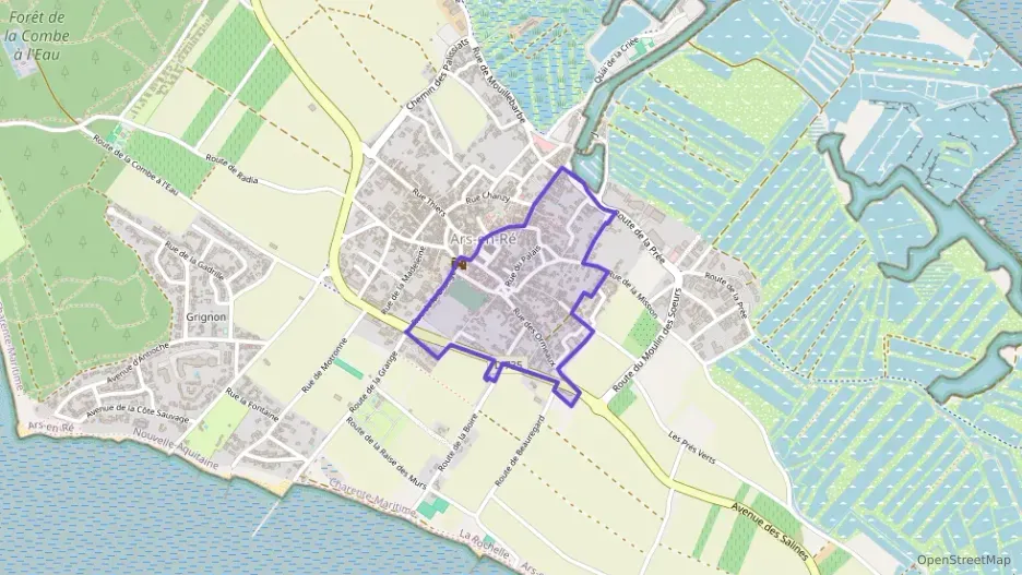 Appartement 74 m² quatre pièces à vendre à Ars-en-Ré Appartement 74 m² quatre pièces à vendre à Ars-en-Ré