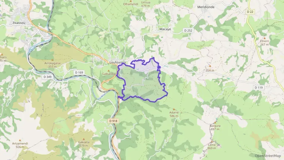 Appartement 80 m² trois pièces à vendre à Louhossoa Appartement 80 m² trois pièces à vendre à Louhossoa