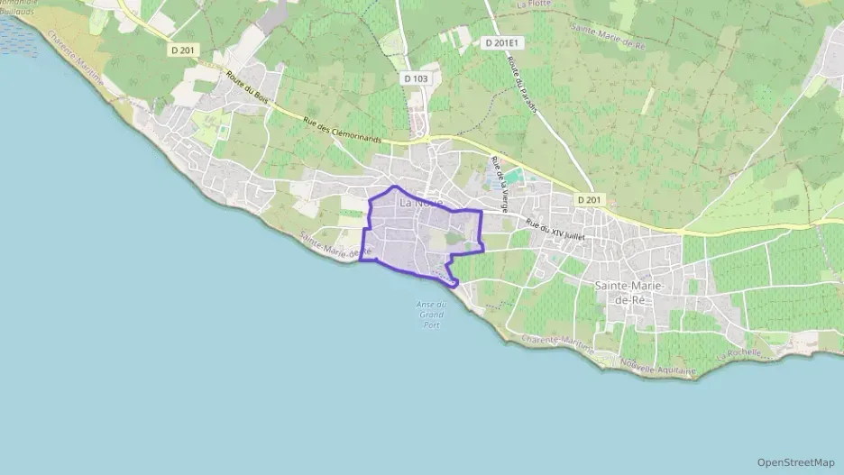 Appartement 136 m² cinq pièces à vendre à Sainte-Marie-de-Ré Appartement 136 m² cinq pièces à vendre à Sainte-Marie-de-Ré