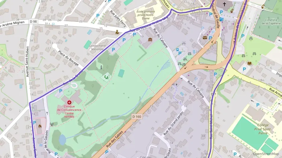 Appartement 104 m² quatre pièces à vendre à Essarts-en-Bocage Appartement 104 m² quatre pièces à vendre à Essarts-en-Bocage