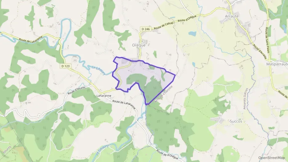 Appartement 118 m² trois pièces à vendre à Orègue