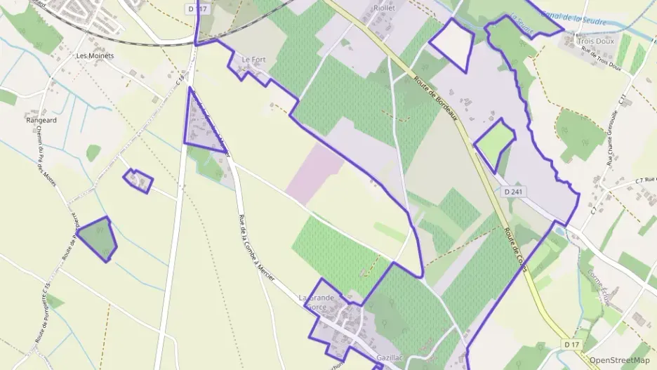 Appartement 90 m² quatre pièces à vendre à Le Chay Appartement 90 m² quatre pièces à vendre à Le Chay