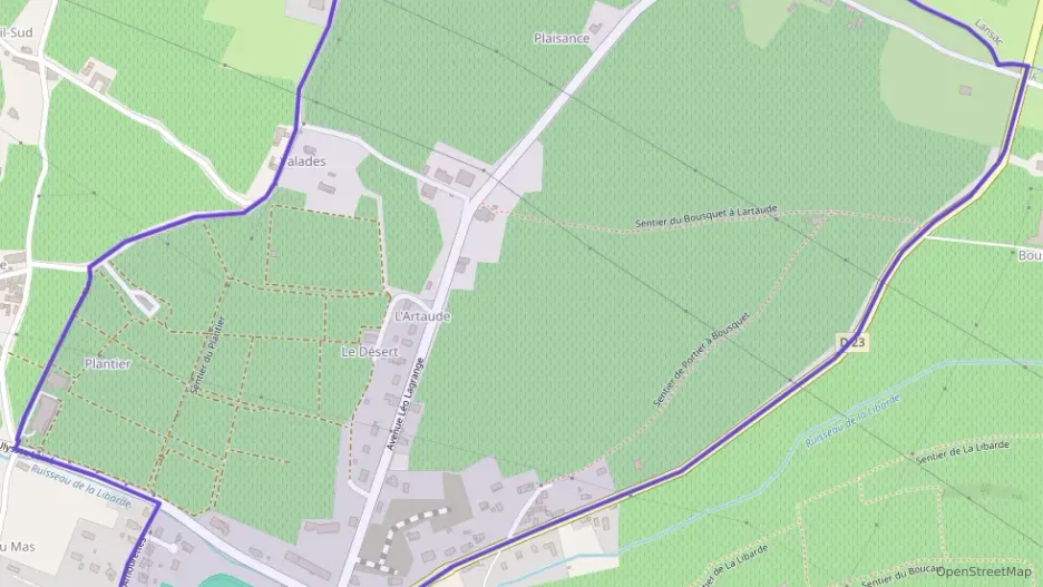 Appartement 60 m² trois pièces à vendre à Bourg Appartement 60 m² trois pièces à vendre à Bourg