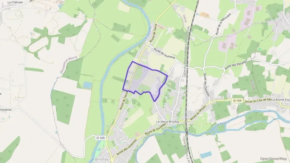 Appartement 100 m² quatre pièces à vendre à Briollay