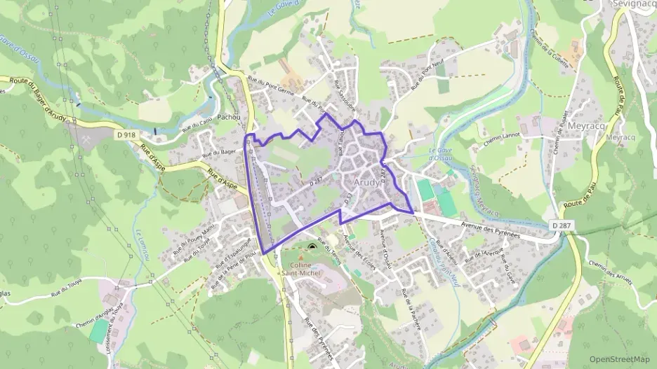 Appartement 88 m² quatre pièces à vendre à Arudy Appartement 88 m² quatre pièces à vendre à Arudy