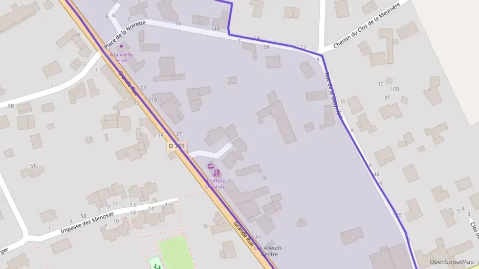 Appartement 136 m² trois pièces à vendre à Brissac-Loire-Aubance Appartement 136 m² trois pièces à vendre à Brissac-Loire-Aubance