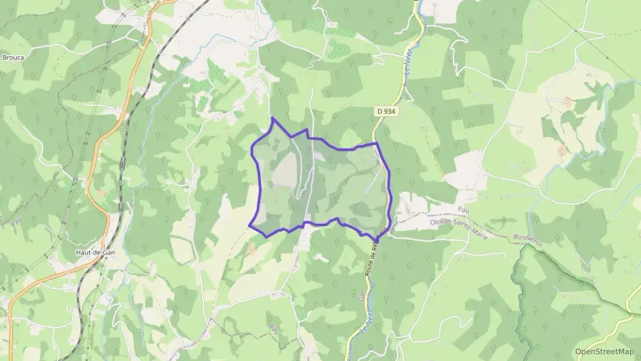 Appartement 135 m² cinq pièces à vendre à Gan Appartement 135 m² cinq pièces à vendre à Gan